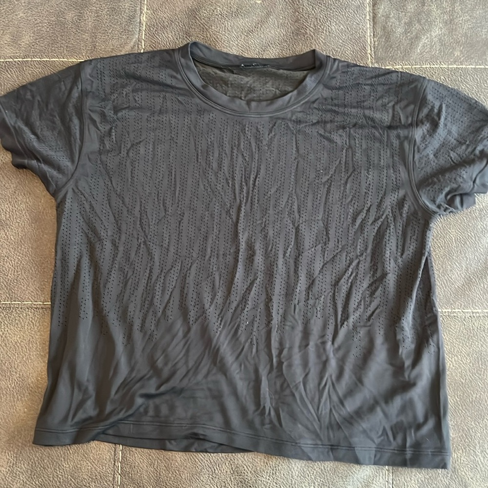 Lululemon shirt